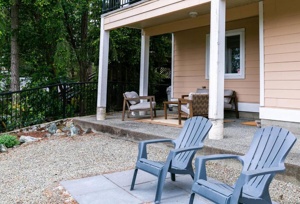 Cozy Renovated Oasis W Private Terrace & Parking Villa Victoria Exterior photo